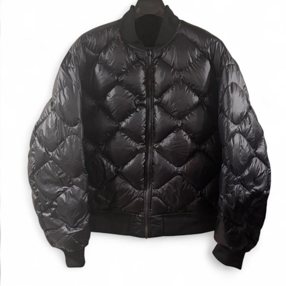 lululemon athletica Other - NWT Men's Lululemon Black Quilted Reversible Down Puffer Jacket Size Large
